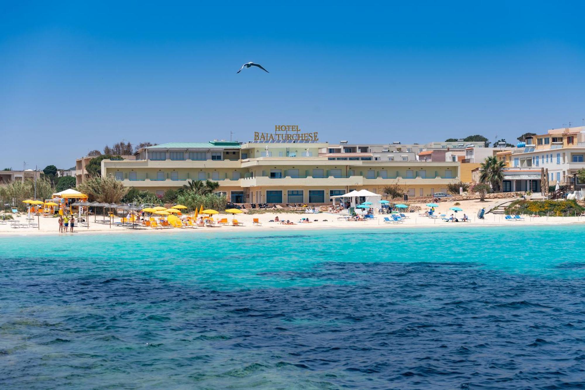 Hotel Baia Turchese 兰佩杜萨 外观 照片