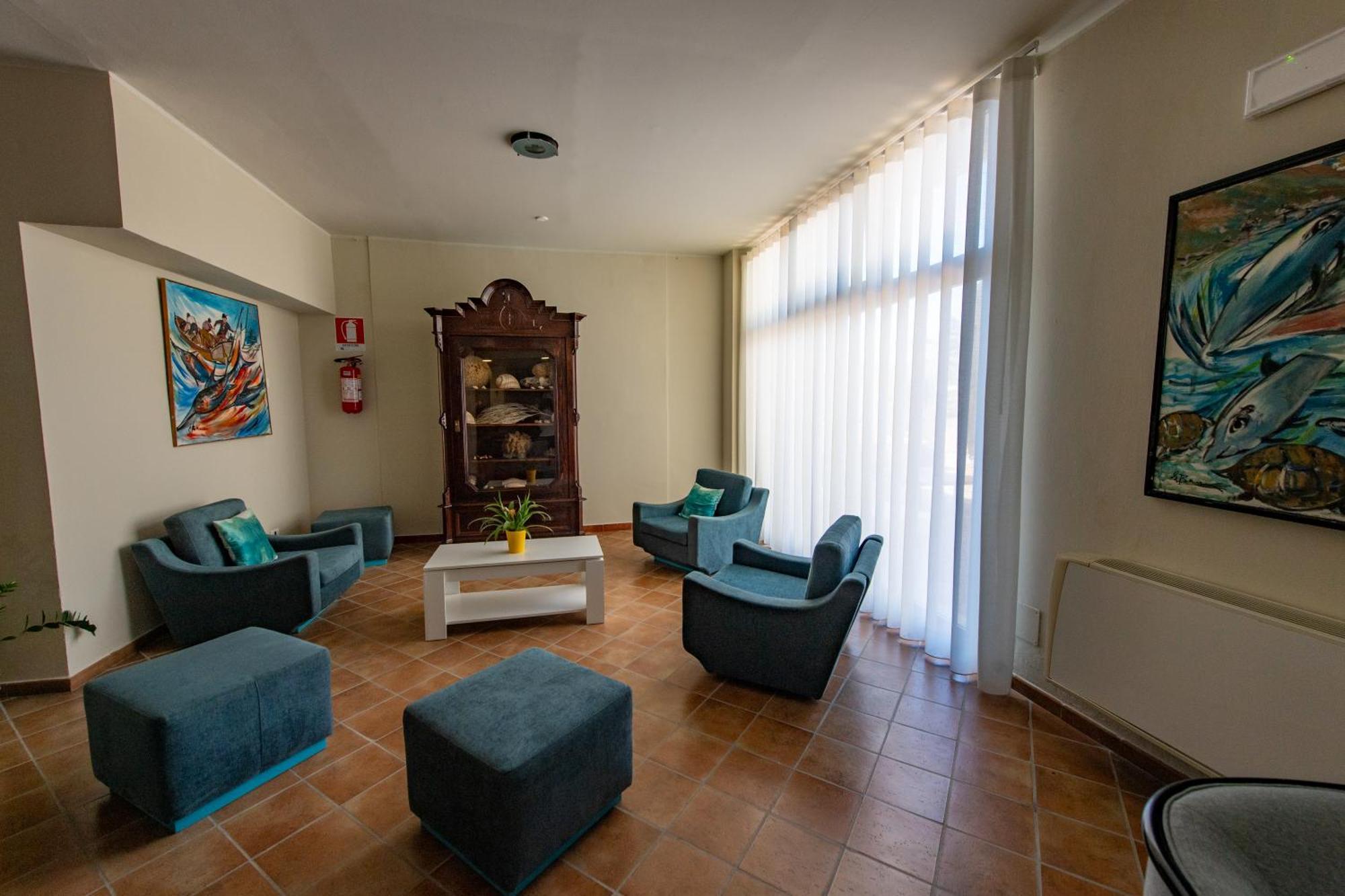 Hotel Baia Turchese 兰佩杜萨 外观 照片