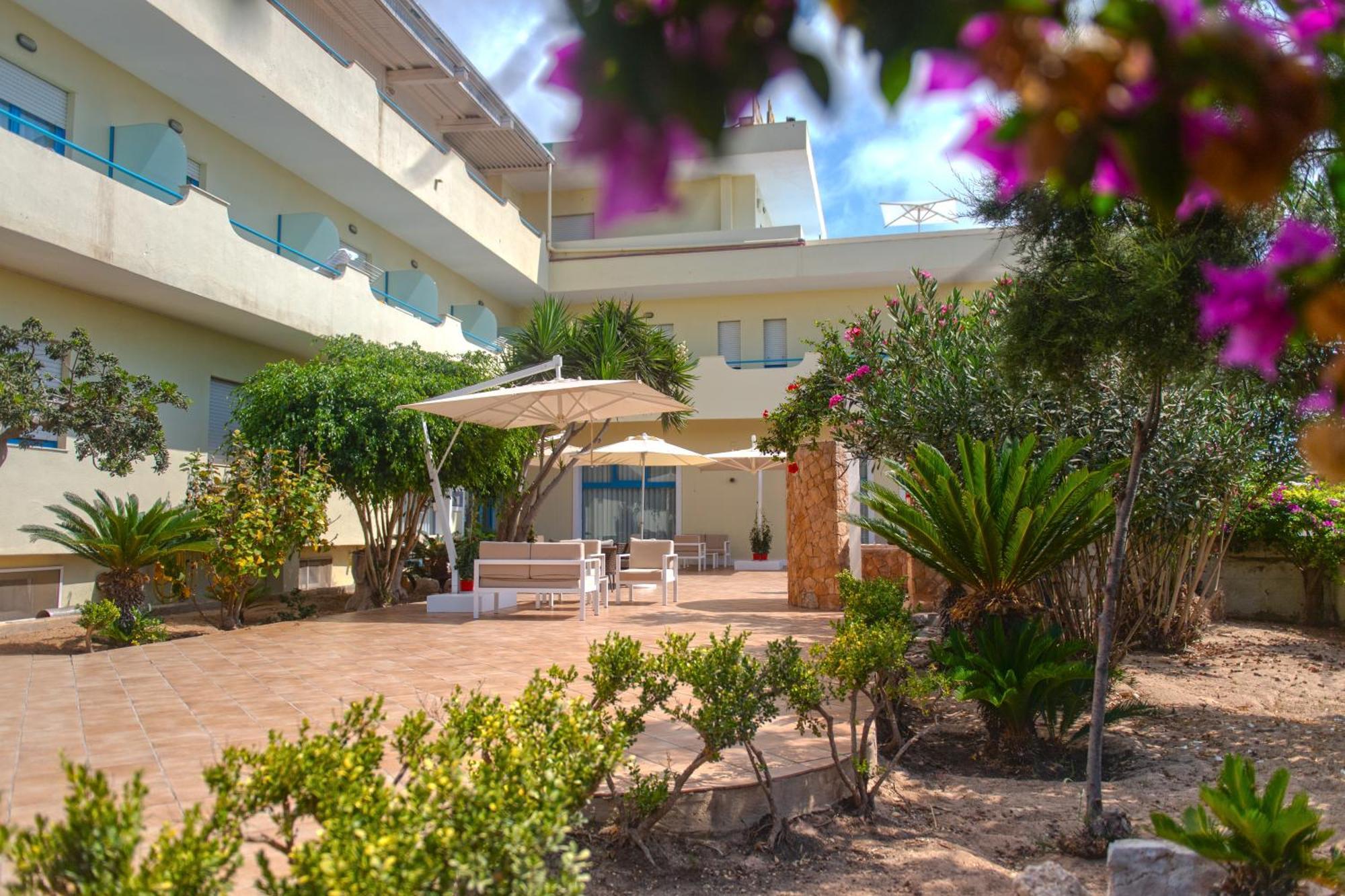 Hotel Baia Turchese 兰佩杜萨 外观 照片